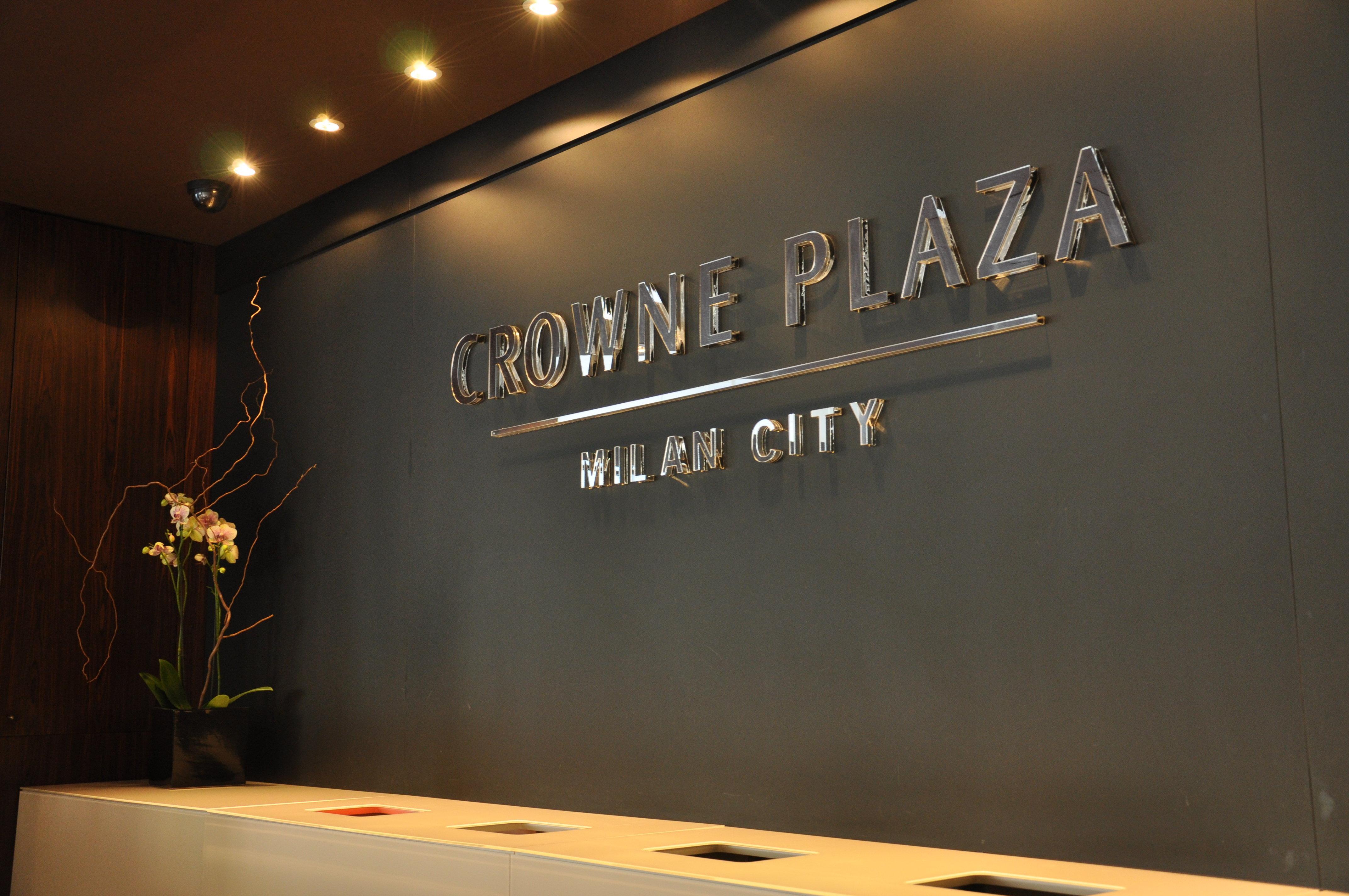 Crowne Plaza Milan City By Ihg Ngoại thất bức ảnh