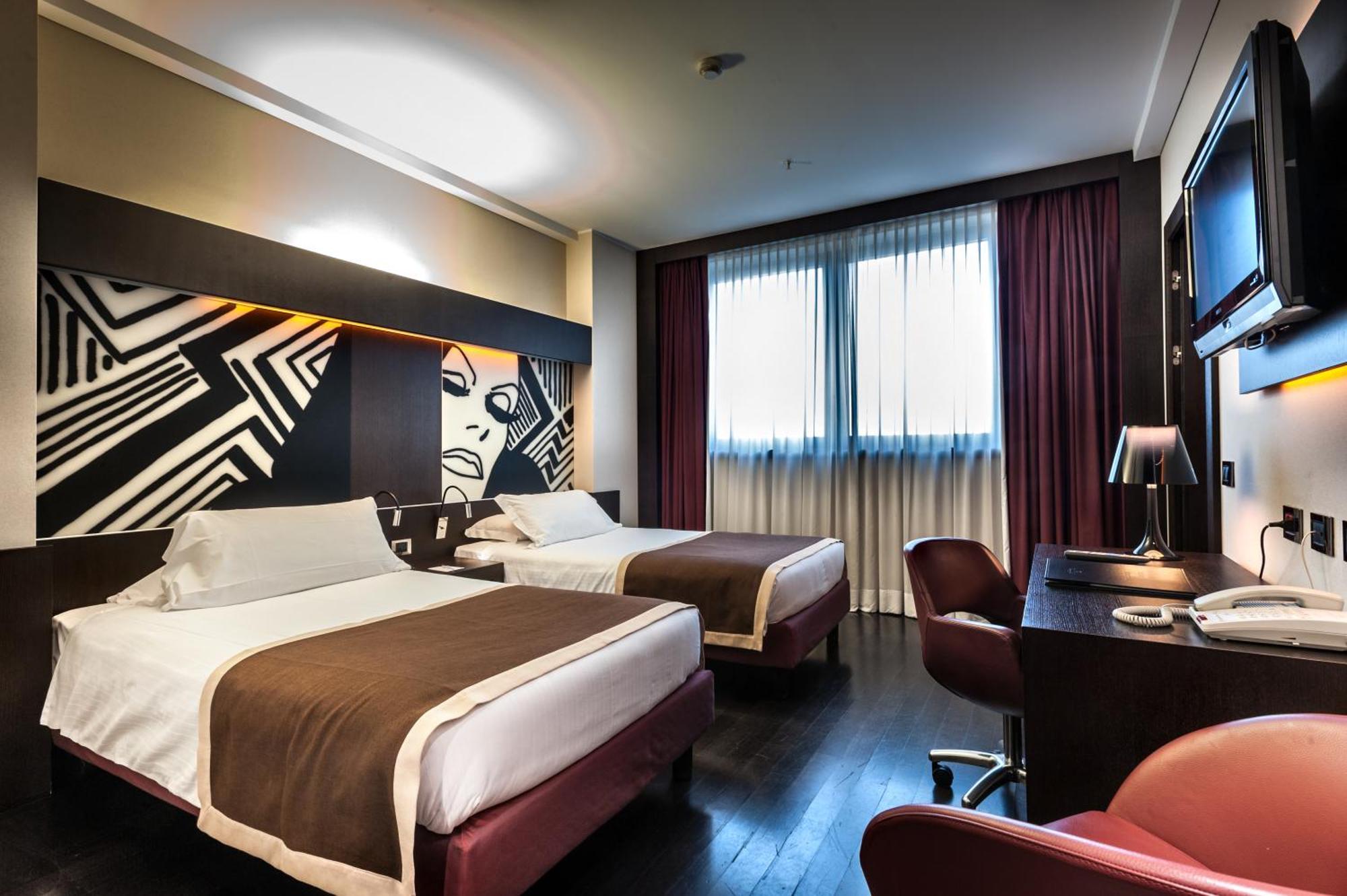 Crowne Plaza Milan City By Ihg Phòng bức ảnh
